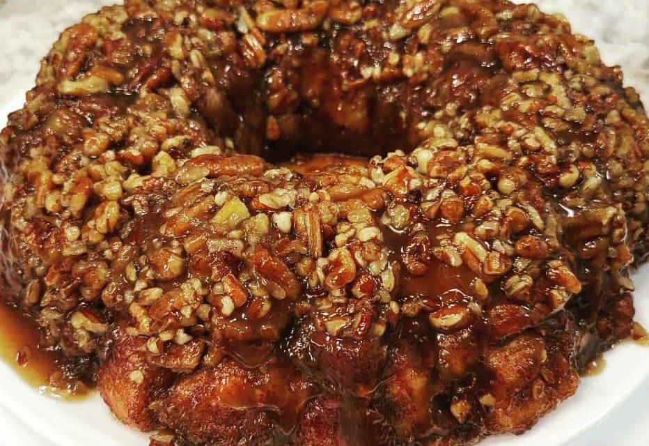 Pecan Upside-down Bundt Cake! Still a few weeks to practice before the Christmas parties start. Shock your family and co workers with this delicious bundt cake. Want to make it even better pair with Creamalicious Ice Creams Thick as thieves pecan pie‼️ rushionskitchen.com/rushions-kitch…