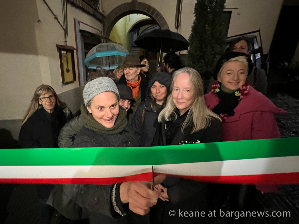 barganews's tweet image. Panta Rhei – collettiva d’art – Barga #incomune #galleriacomunalebarga #pantarhei #barga #barganews #bargavecchia barganews.com/2022/12/03/pan…