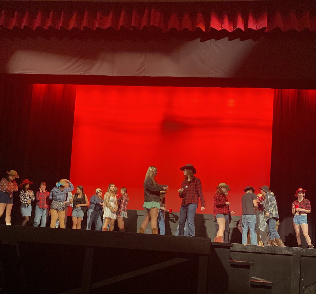 Tom Fisher tweet media