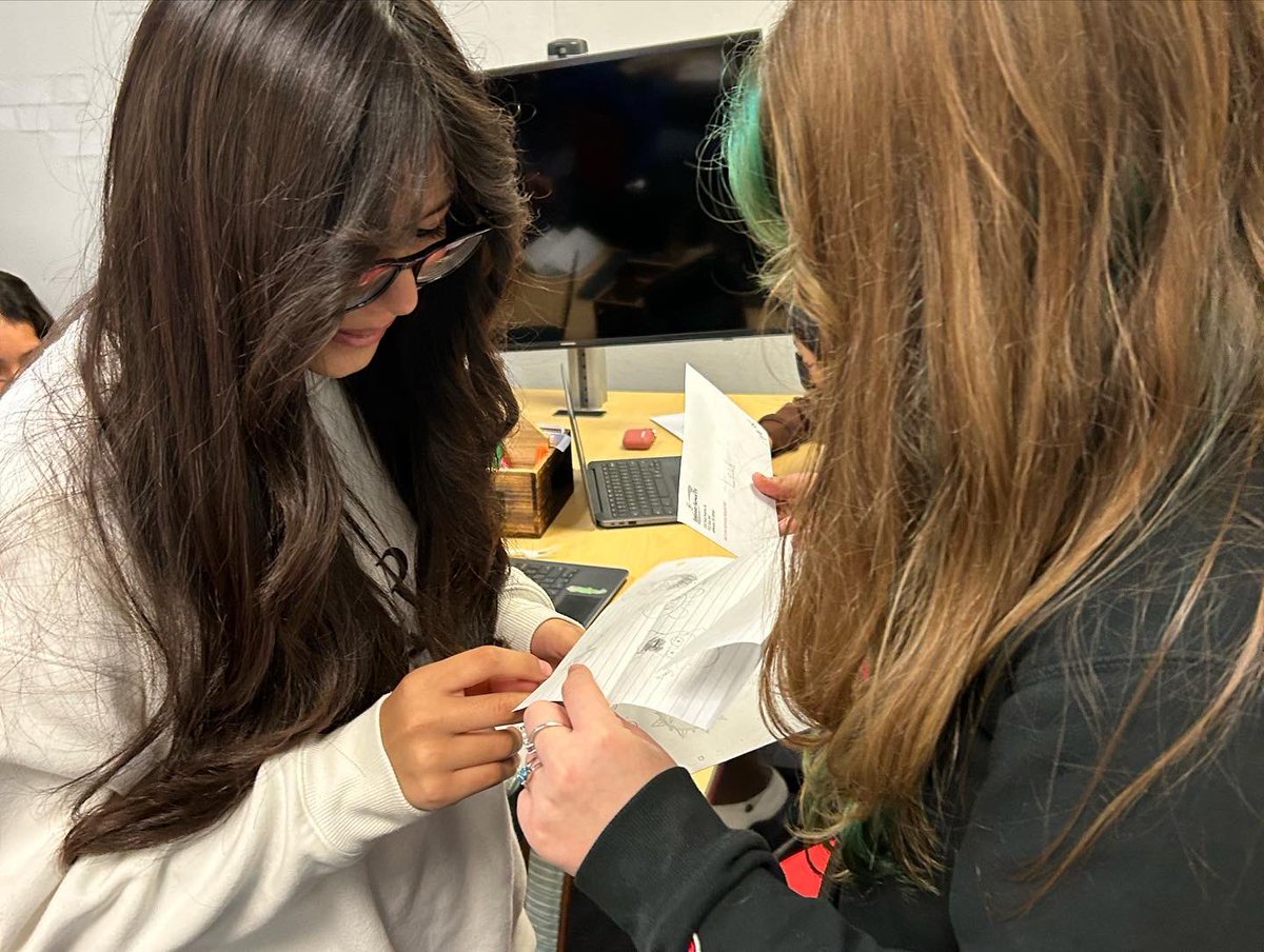 Jessica Serna tweet media