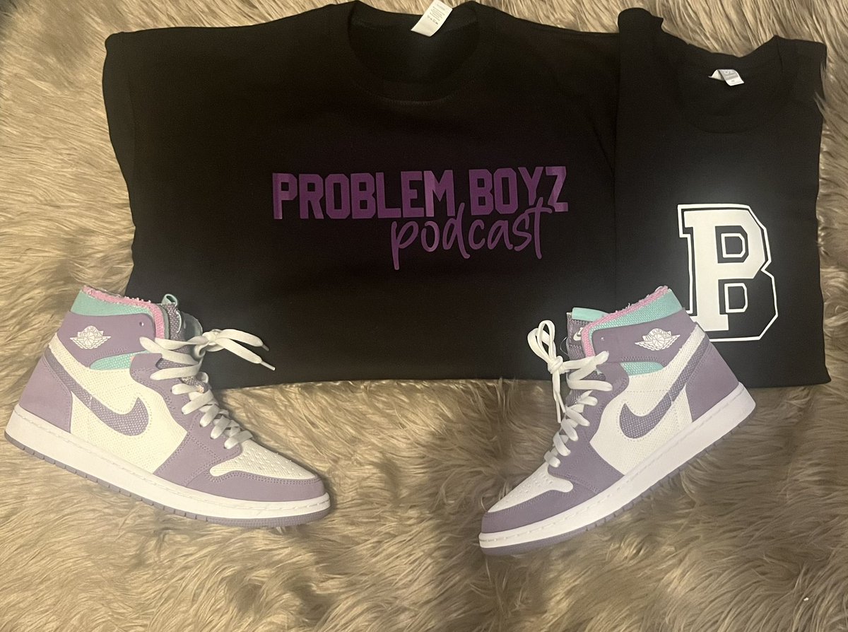 uncle_rjs's tweet photo. #problemboyz #dahoodiepusha #artboyz @seeyoudifferent @nikestore. The movement will be monetized ✊🏾 https://t.co/6jR2KS2nuA