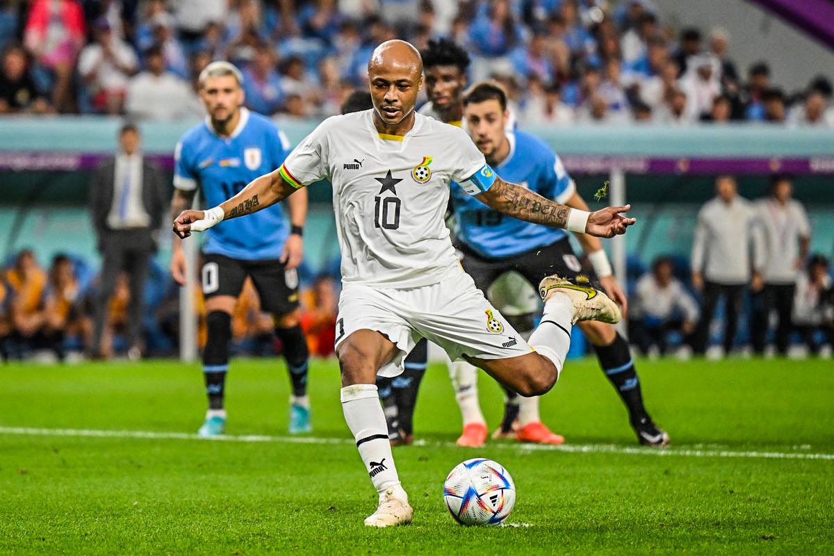 André Ayew did not play the second half of the Ghana-Uruguay game because his 7-year-old daughter fainted in the stands after his missed penalty and was rushed to hospital, reports @RMCsport.