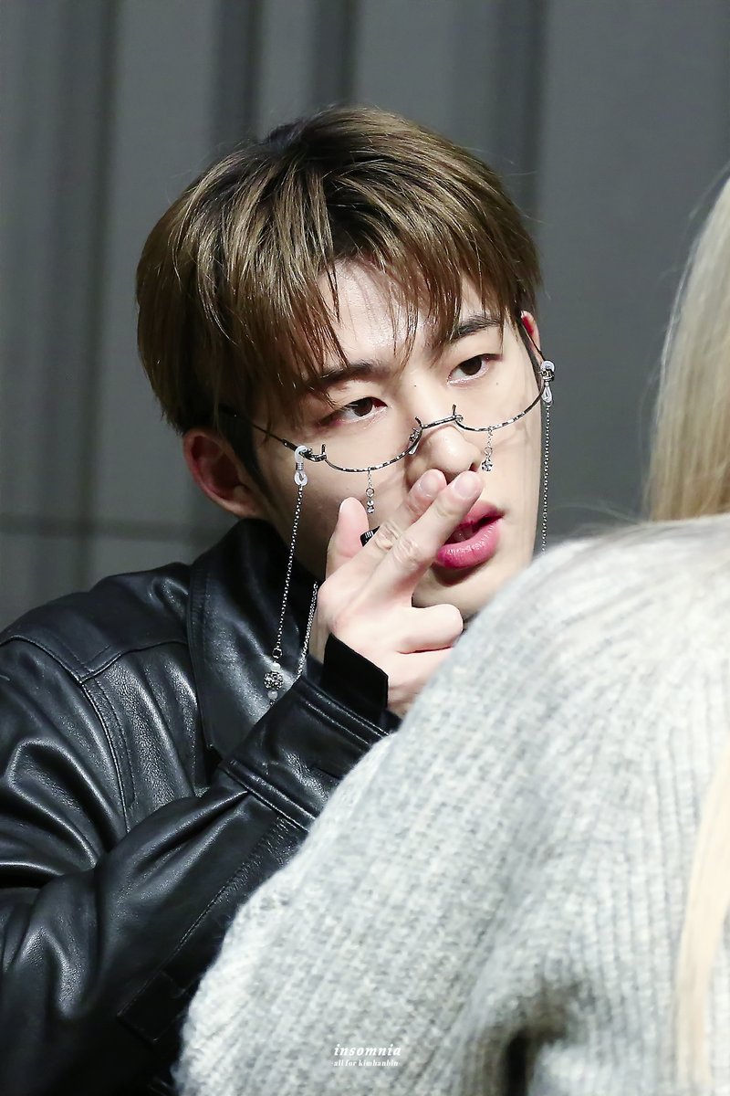 insomnia_bi's tweet photo. 221203 😚
#비아이 #한빈 #KIMHANBIN #BI 
@shxx131bi131 https://t.co/VyA35N5Mg9
