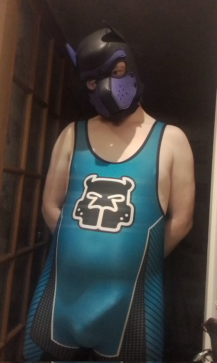 PupPsythefox's tweet photo. New outfit and damn I feel good in this. Overall body confidence is so much better now. https://t.co/nkAyd8nBcO