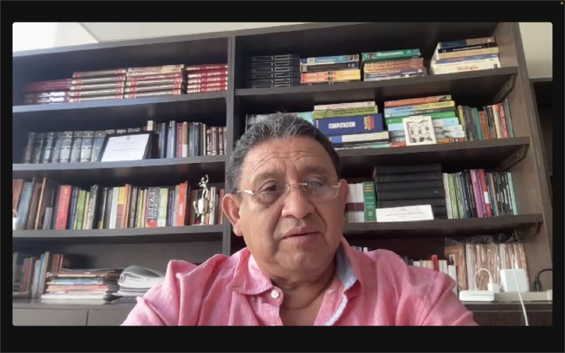 AsambleaEcuador's tweet photo. El legislador @RemacheSimon1, respecto a la reforma al artículo 360 del #COIP, asegura que el porte de armas es una necesidad del pueblo para defenderse de la delincuencia, porque una serie de sectores han sido afectados. https://t.co/gqN8hPeadm