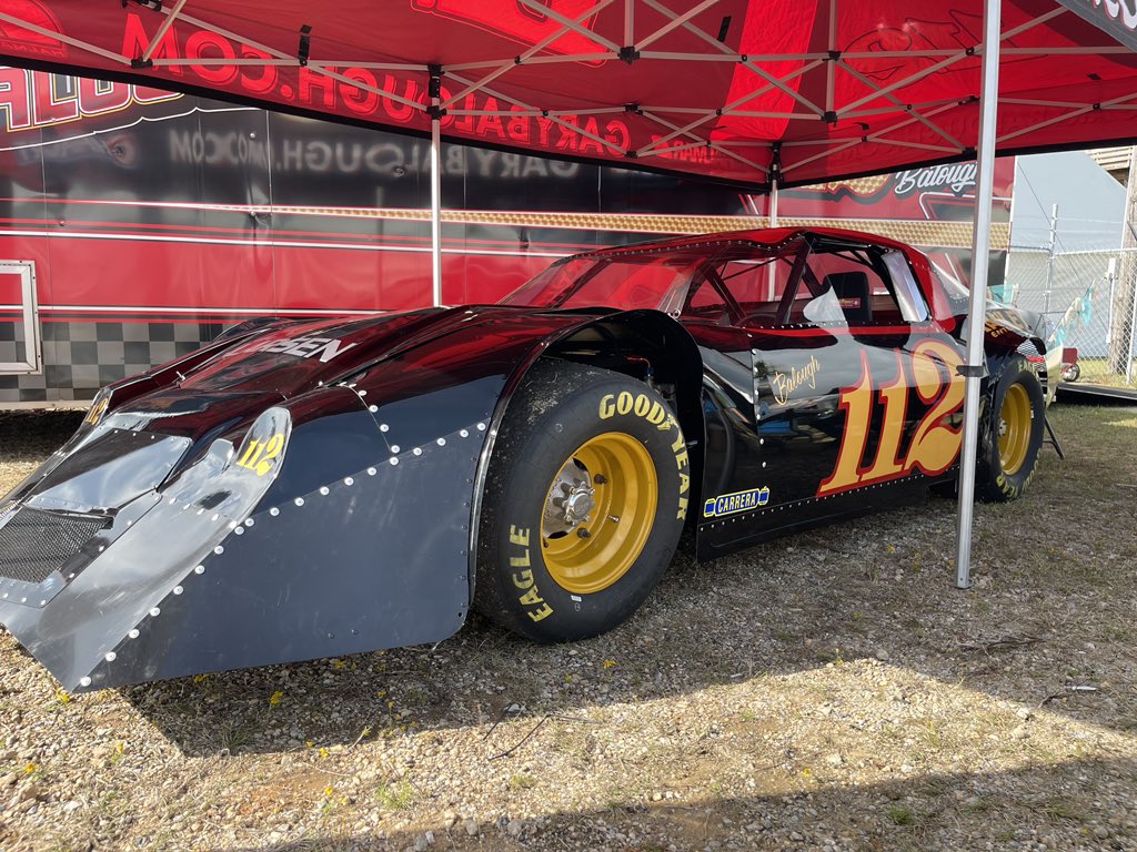 RacingAmerica's tweet photo. What do these two cars have in common?

They both won #SnowballDerby poles with a time of 16.33 seconds around @5FlagsSpeedway. https://t.co/KskTirk4Uj
