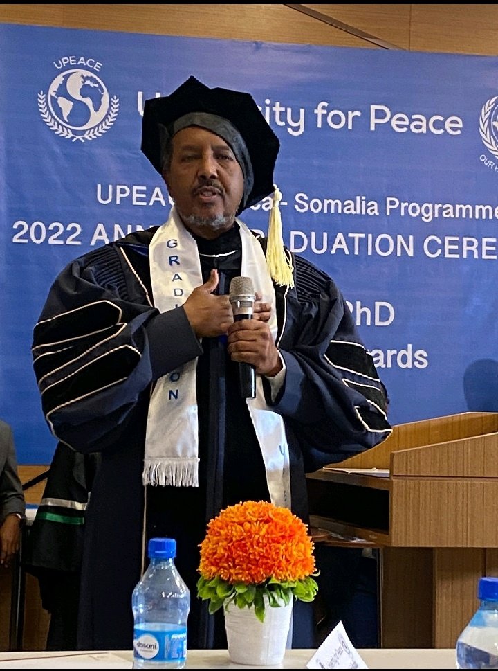 Madaxweynaha keliyoo PHD ka qaatey Iskudirka Qabiilada,Kala qeybinta CXDS, Siyaasadeynta Falalka Argagixiso Iyo Reer Galbeed jaceel.

An exemplary president.