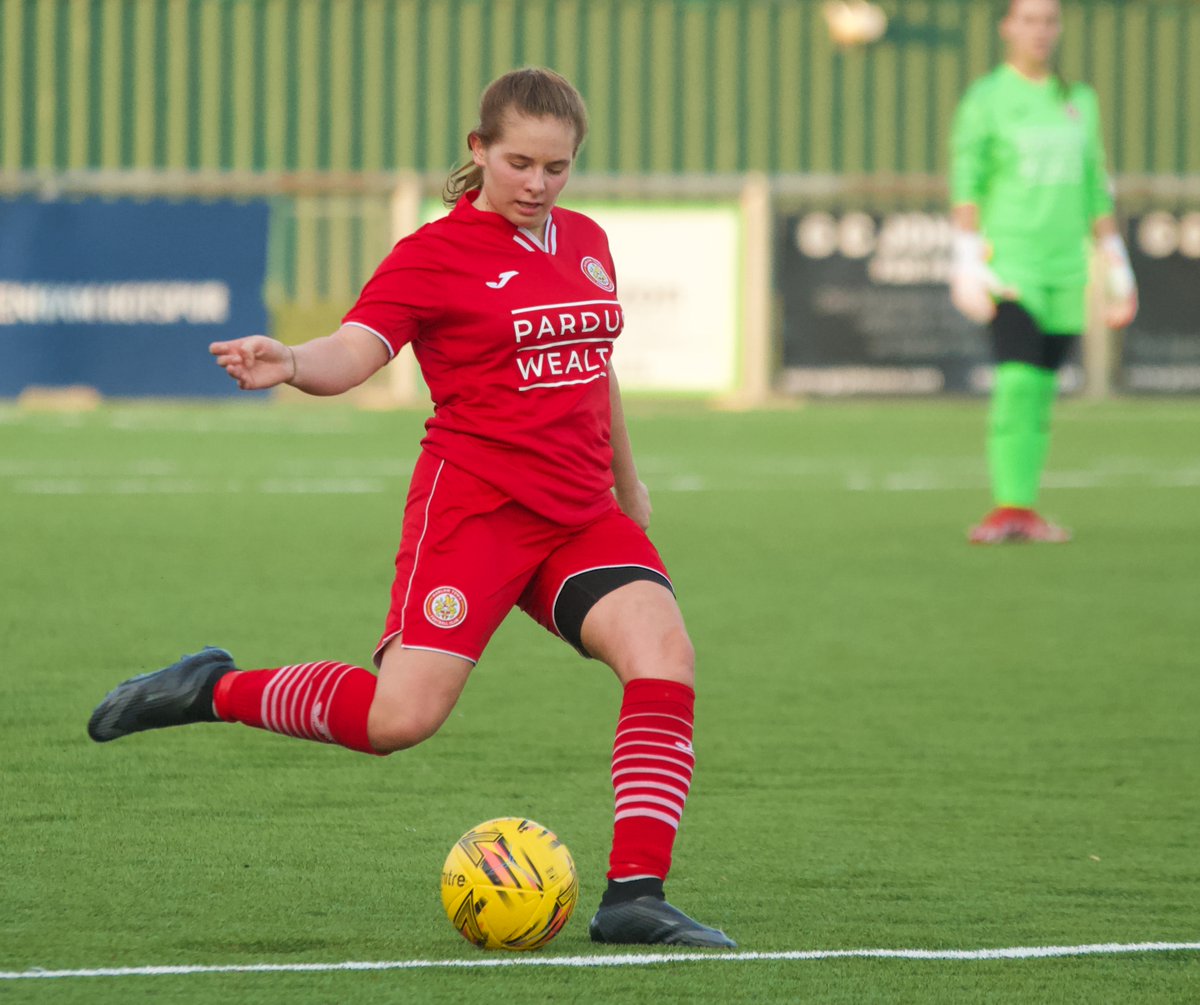 Up Next ➡️  

🆚 Luton Town LFC (A)
📍 Sharpenhoe Road (MK45 4SD)
📅  Sunday 4th December 
🕑 2 PM KO

See you there 👊🏼

#Hawks
#WeAreHarlow