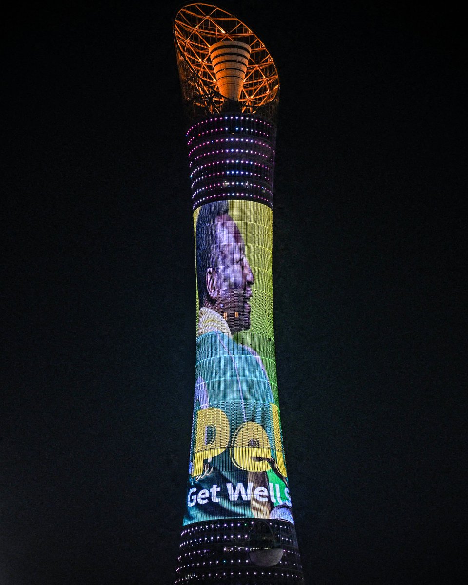 The Torch Tower in Doha is lit up for Pele 🙏