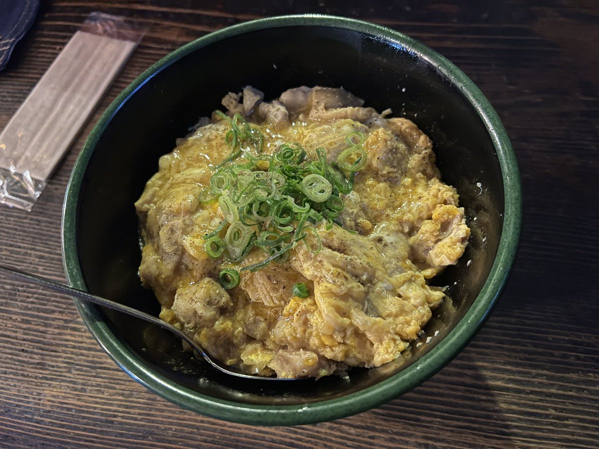 ABsoooLute235's tweet photo. 本日のまかない【親子丼】 https://t.co/3kzfkGRDGf