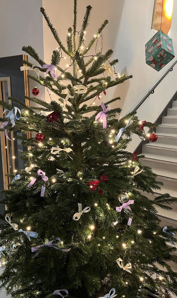 FulhamBoys_DS's tweet image. In the last three days we have held two evening carol services for our boys and their parents, had hundreds of people come to watch our 1st XV rugby team play under the lights and welcomed the whole school community to our school fair. #morethanjustaschool