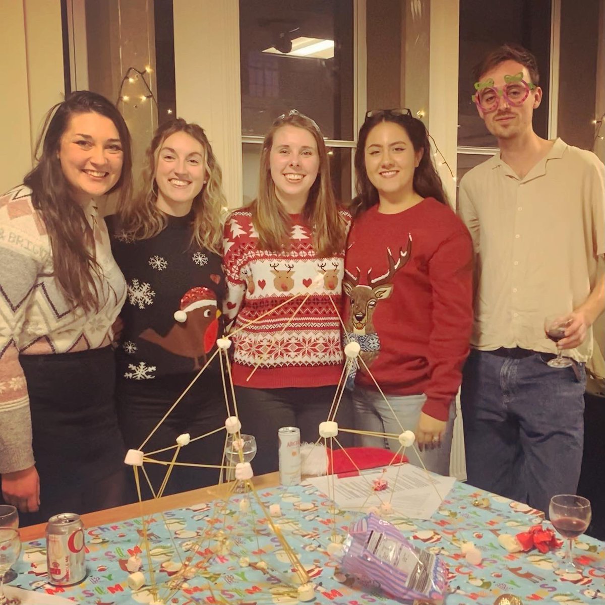 Despite horrendous train delays, we had a wonderful time at the TEP Christmas lecture and party. Feeling grateful to have been welcomed so warmly and delighted with our marshmallow spaghetti tower! 🎄💫 #dedpsych #sotonteps #ioe #christmasparty