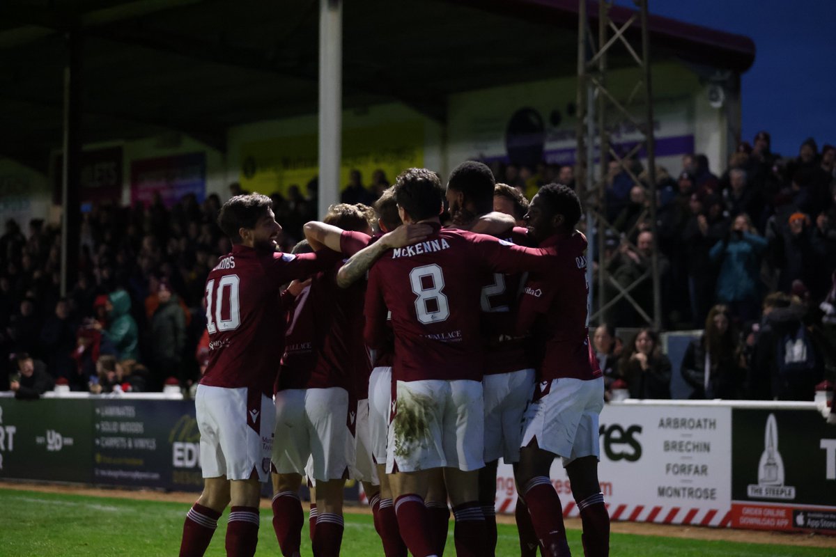 David Gold drew us level just two minutes after the interval this afternoon with a great assist coming from half time substitute Daniel Fosu!