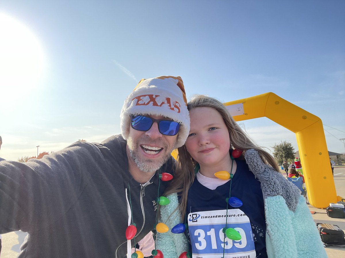 mattdizzle's tweet photo. @bennettrun @runnerspace @DyeStat Started running with your coaching on the Nike Run Club app 2 years ago. My daughter joined her school’s run club this fall and we just ran/walked our first 5K together. Thanks!!!! #ThisISAboutRunning #ThisIsNOTAboutRunning https://t.co/4yZ4Tu2hvX