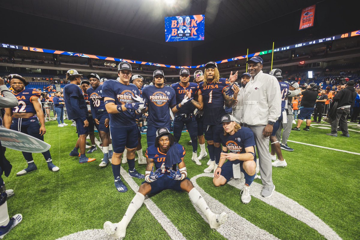 Coach Brad Sherrod tweet media