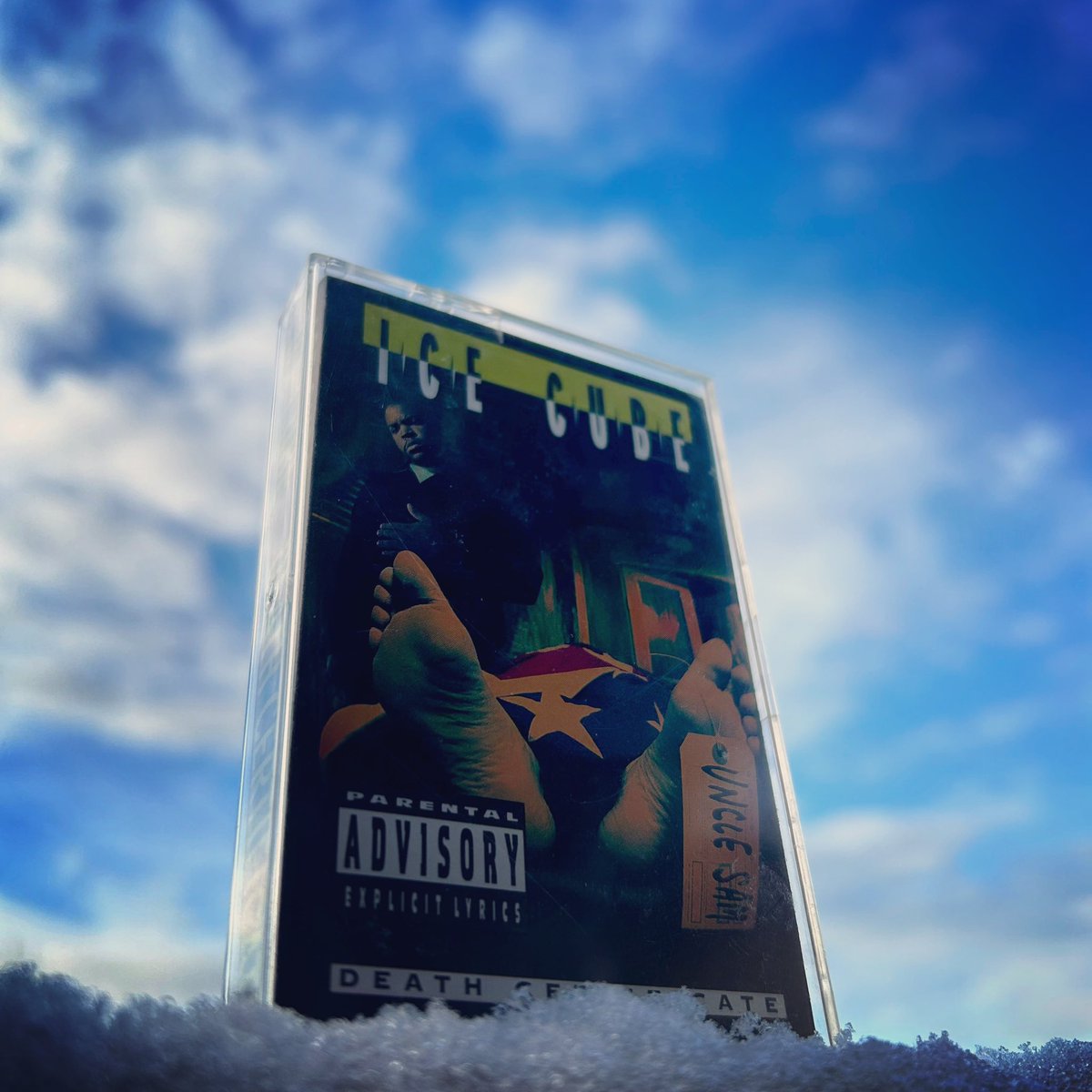 @icecube Death Certificate
#hiphop #classic #cassette #masterpiece #deathside #lifeside #lenchmob #priority #records #deathcertificate #icecube #hiphopgods