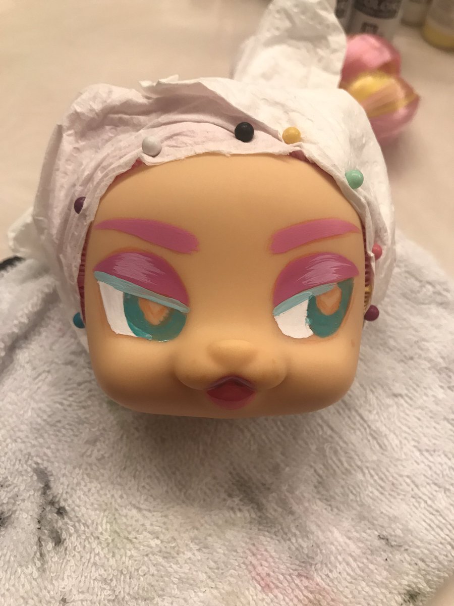 Robotspacejelly's tweet photo. She’s coming a long #customwip #dolldiy #customdoll https://t.co/evd31FgwQI