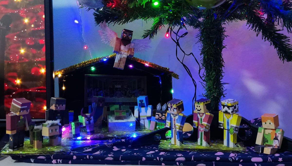 roiu_vt's tweet photo. Titi de Karmaland les desea feliz Navidad!! 

#KarmalandV https://t.co/DFSdpWUv2m