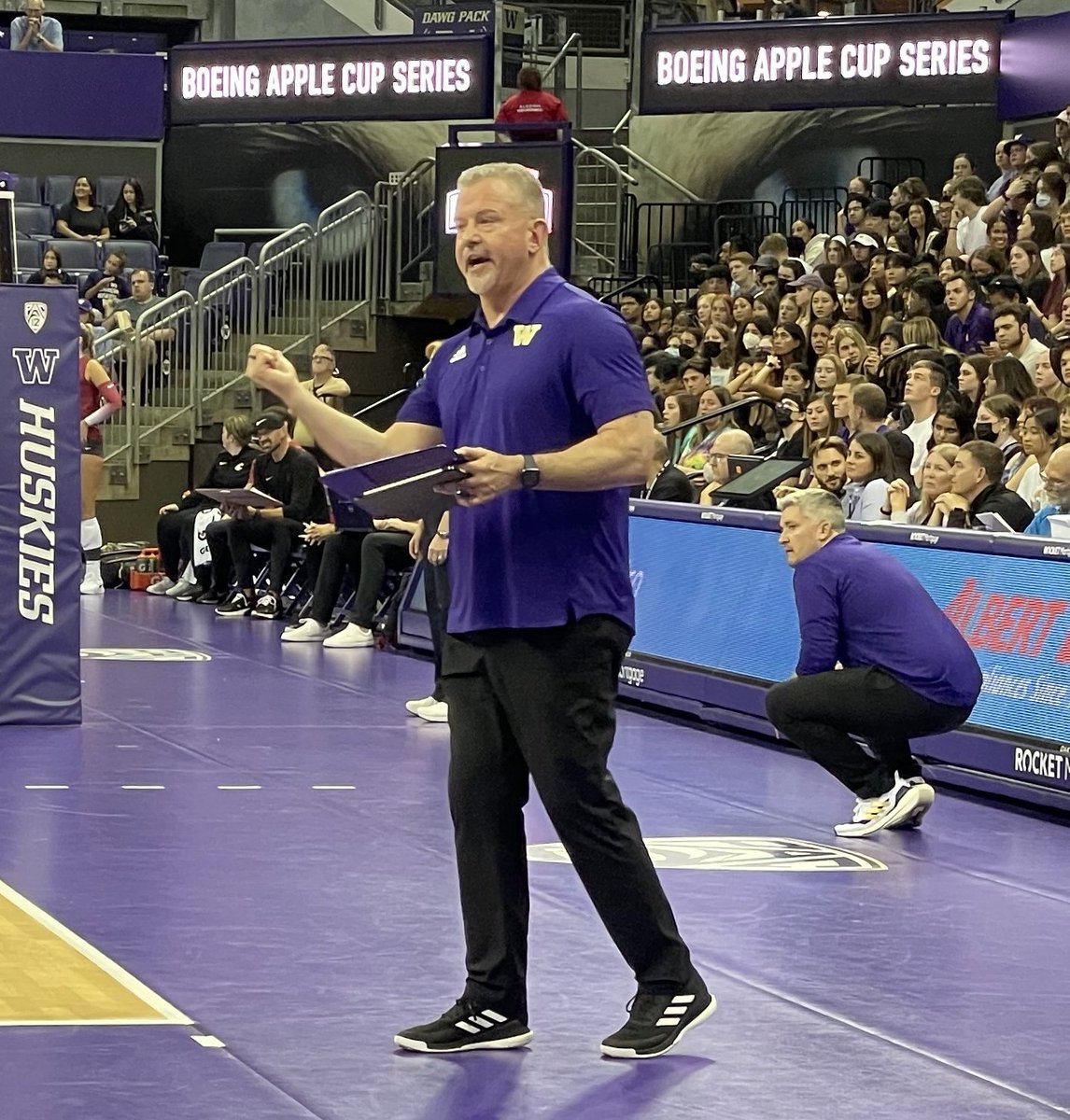 VballAlexSi's tweet image. Well, that's a wrap folks! Monday I'll be returning to my role at Microsoft. Going forward, this account will focus on updates about my U15 club vball team. I am forever grateful to UW, Microsoft and Keegan Cook for making this opportunity of a lifetime possible!