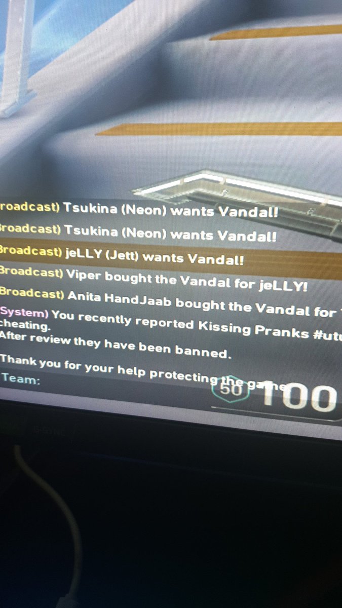 ORBoce's tweet image. Hahahahaha loser