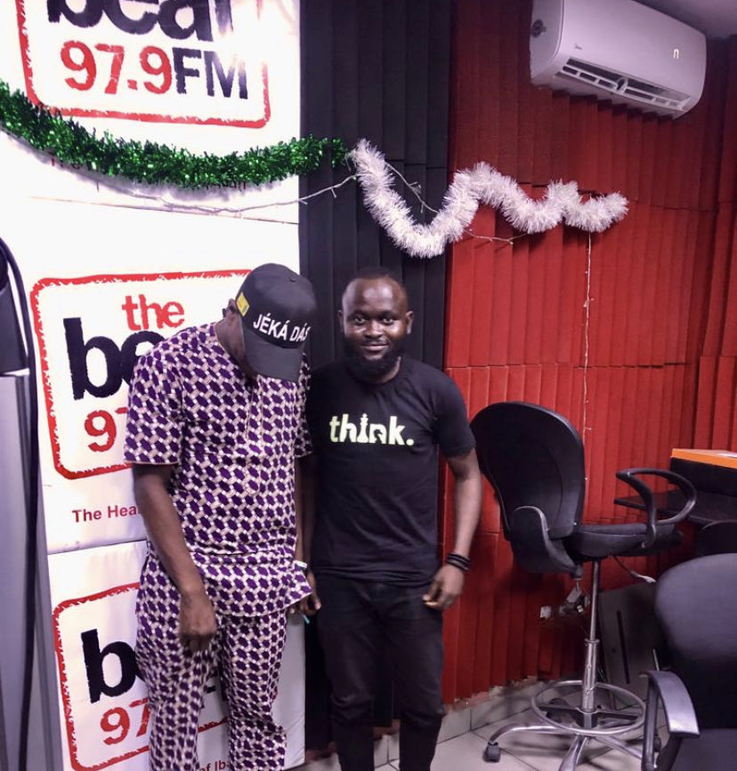 Oloruntooba's tweet photo. Accord Party’s Kolapo Kola-Daisi was on #ThePerspective ⁦@THEBEAT979FM⁩ earlier today.
He spoke about his “Jeka Dasi” mantra and why he wants to represent the good people of Oyo South Senatorial district! https://t.co/mOyyPyggvG