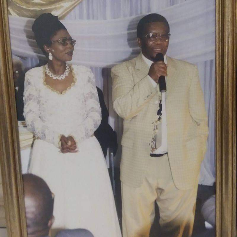 NonqabaMosunku9's tweet photo. Good evening my President Cyril Matamela Ramaphosa. My parents Mr Themba and Mrs Magazi Kiviet in memorial Love you.Also my President
Mr Khabisi in memorial and Mrs Nonqaba Mosunkutu love you & your beautiful humble wife Dr.Tshepo including your children.#LONGLIVEMY HEROE❤️👍 https://t.co/eZcG3uXdjW