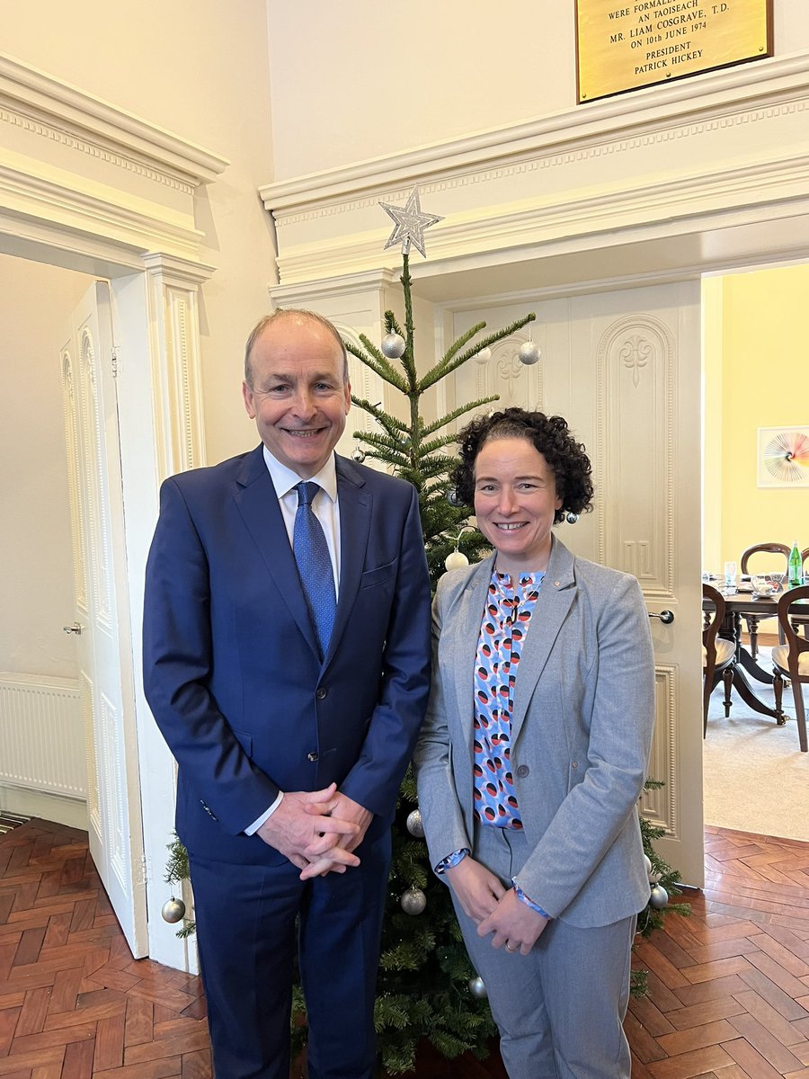 A real honour to meet our Taoiseach <a href="/MichealMartinTD/">Micheál Martin</a> today with my <a href="/CorkChamber/">Cork Chamber</a> colleauges. We in <a href="/EIH2_ie/">EI_H2</a> @_Green_Rebel and <a href="/ActionZero_ie/">ActionZero</a> are following his leadership in addressing climate action by maximising the amount of renewable energy Ireland can use. #BeARebel