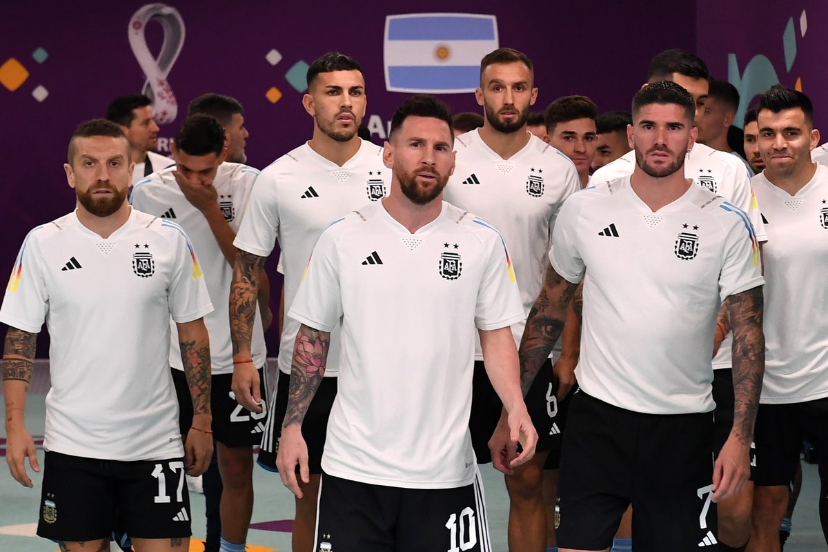 fifaworldcup_es's tweet photo. 👀🇦🇷 https://t.co/CJVpyqcNlh