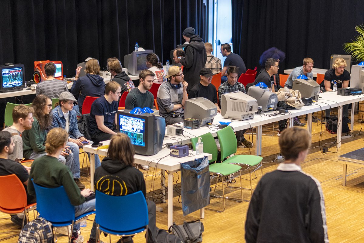 supersmashdelft's tweet photo. Dutch Super Smash Bros. Melee tournament:

🔥DSEA Winter 2023🔥

▶️January 7th, 2023◀️

🇳🇱 Delft, the Netherlands 🇳🇱

Come play Singles, Doubles, Amateur bracket and endless Freeplay at the TU Delft

Featuring international talent:
🇬🇧@ssbmmax
🇩🇪@King_SSBM
🇫🇷Psylo

Sign up below! https://t.co/G1I57b0DUl