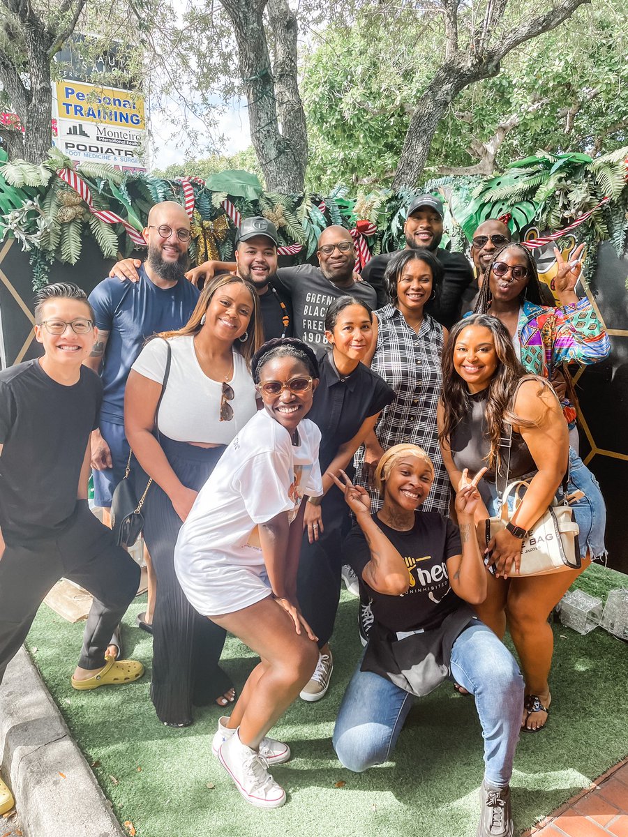 candicecincy's tweet image. Tulsa Brunch! #buildintulsa #artbasel2022 instagram.com/p/Clt1uXyOHH-/…