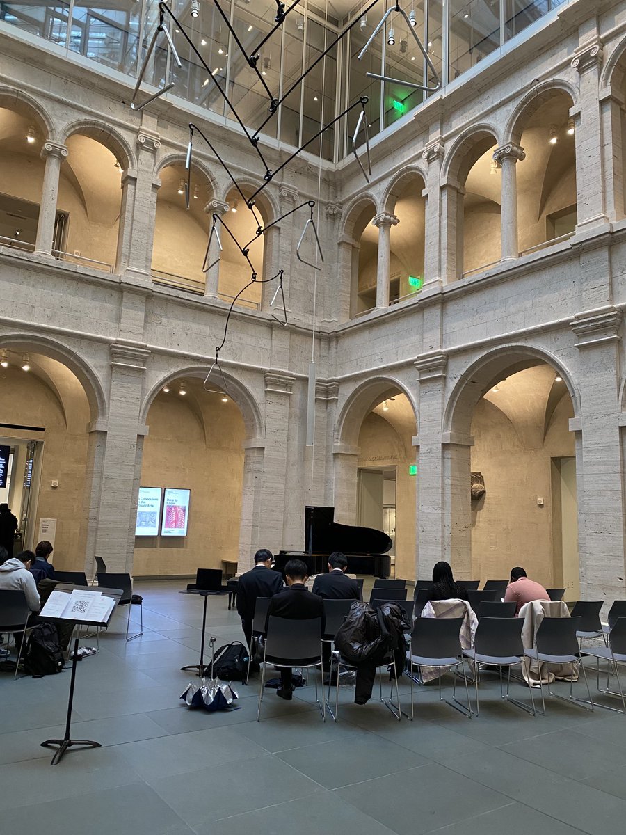 Loving the pre-concert vibe <a href="/harvartmuseums/">Harvard Art Museums</a> this rainy afternoon!
