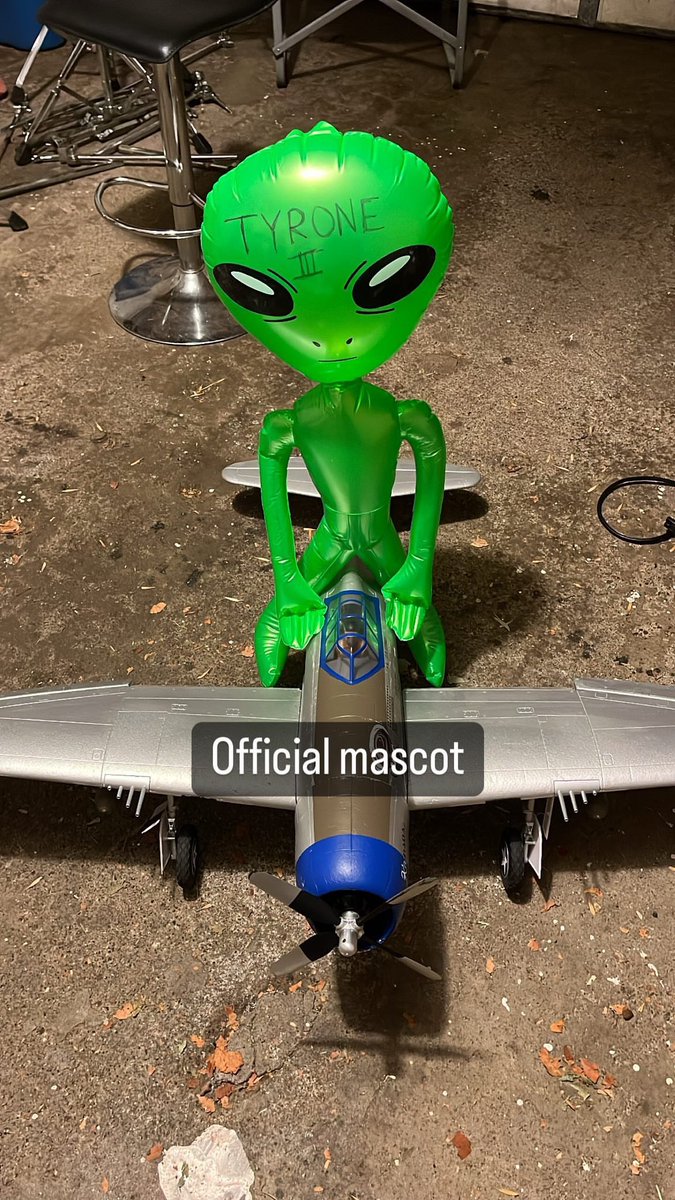 SatsOfficialUS's tweet photo. The responses to “Human Error” have been amazing so far! If you’ve heard it, rate it on a scale of 1-10 and don’t u dare lie to us. 🛰

https://t.co/HiJn2ye79i

https://t.co/IZ1saKjDaY https://t.co/nnZQiVUtnY