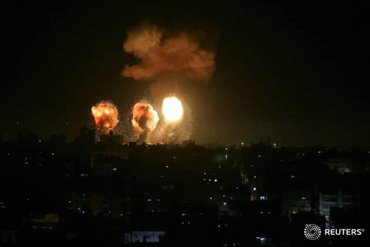 PCFidaa's tweet photo. Urgent / Gaza is under heavy Israeli bombardment.
#FIFAWorldCup 
#شعورك_بكلمة #
#FreePalestine https://t.co/fYXFcOnpfQ
