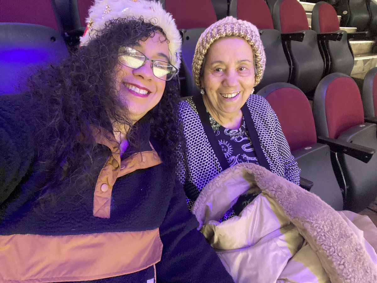 rumlsd4always's tweet photo. @monstershockey Mami’s first hockey game. Go Monsters! https://t.co/Xg8iGnDljP