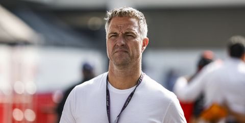 PG10__Inside's tweet photo. Ralf Schumacher prédit une une bataille à trois pour la saison prochaine !
🗣️ "Alpine, par exemple, ne devra pas être sous-estimée l’année prochaine…"
🗞️ #NextgenAuto
#F1 #Alpine #PG10 #EO31 https://t.co/BSfVVNJVfp
