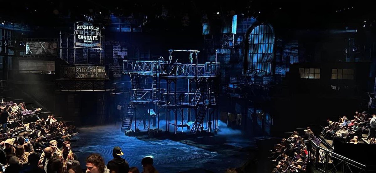 MumJen33's tweet photo. I have waited SO long to see this! 💕 @newsies_uk @troubadourWPark https://t.co/lKrha3wBnk