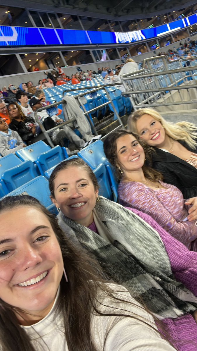 emjo55's tweet photo. #accfcg go tigers !!!!!!!!!!!!!! https://t.co/779khPEayH
