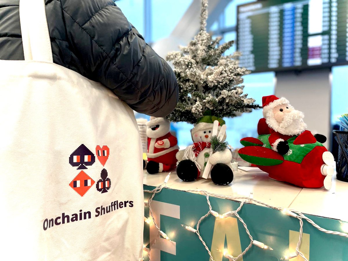 🎄Holiday vacation is calling🎄

How about to #shuffle the city you live and to find some fun getaways? ✈️

May the sunshine with you through the winter ❄️ 

♥️♣️♦️♠️ #NFT #NFTshill #Web3 #Cryptocurency #poker #games ♠️♦️♣️♥️