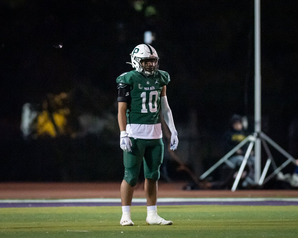LeonUnga's tweet photo. Forever grateful for my coaches and teammates for the last 3 years playing for Palo Alto Football #OneShip https://t.co/8QNZcxqtqv