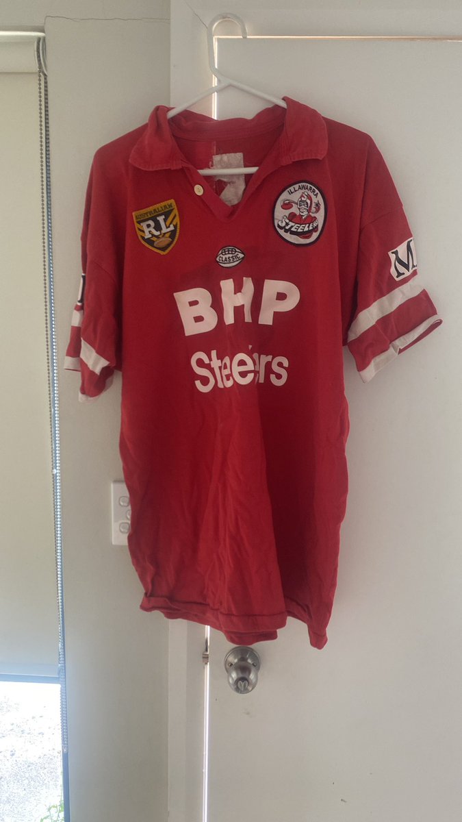 Moving house and stumble across this gem! <a href="/BrookesyNat/">Nathan Brookes</a> cummmoonnn. #holygrail