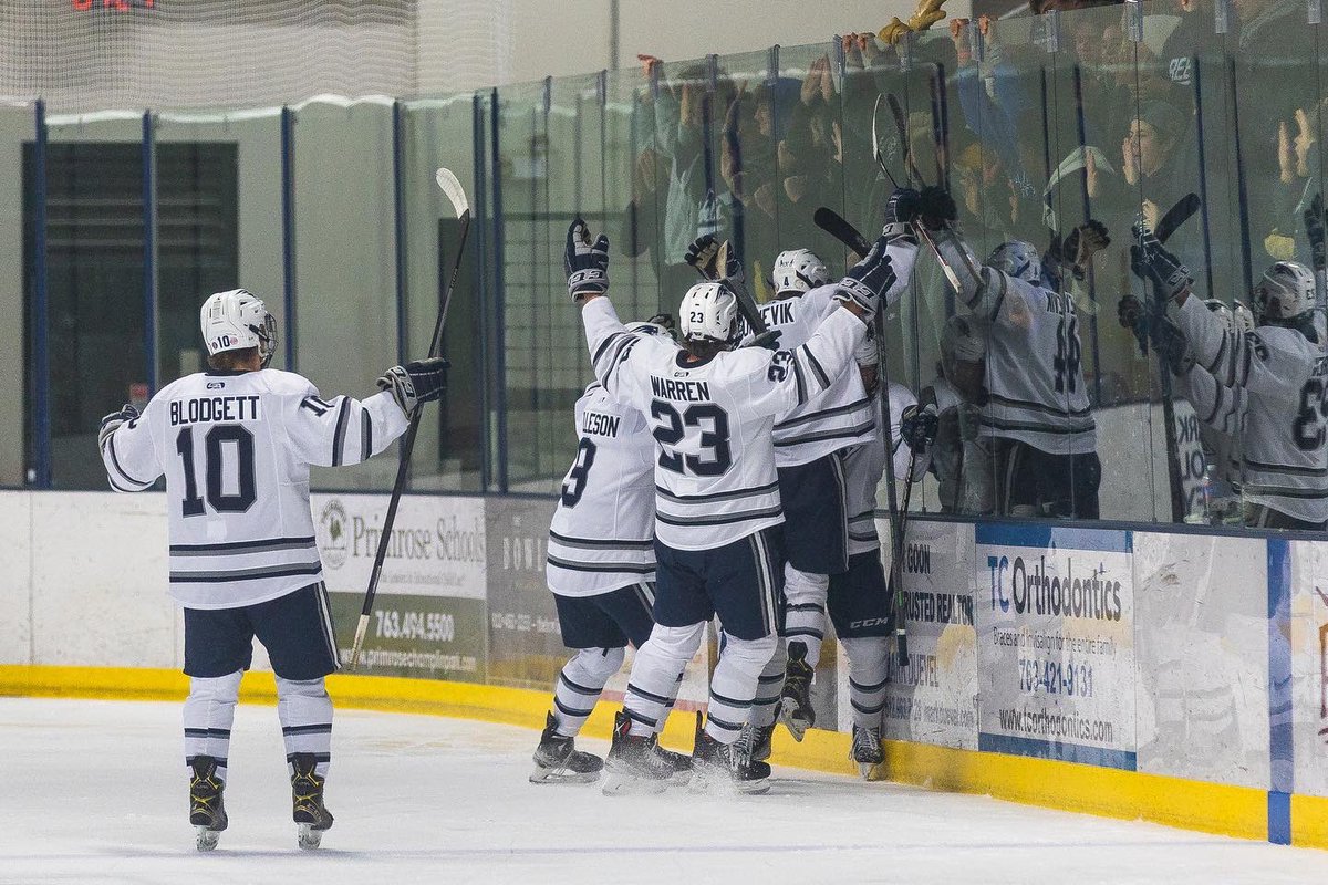 CPboyshockey's tweet photo. Some action shots from the #homeopener courtesy of our new friend @chadEddings 

Thanks for the photos. 

#gorebels #rebelshockey #cphsrebelsboyshockey #rebelsnationletsride https://t.co/TbZMEY4MGl