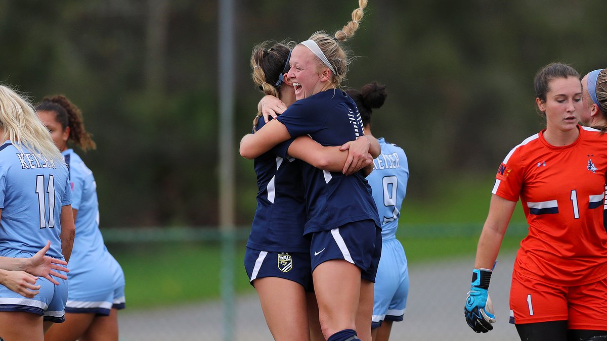 ⚽️ | <a href="/SAUCougarsWSOC/">SAU Women's Soccer</a> is playing for a championship on Monday!

Mackenzie Selvius scores 3⃣ goals, including the game-winner in OT, to send the Cougars to the #NAIAWSoccer title match.

Full recap ➡️ saucougars.com/news/2022/12/3…

#SAUCougars