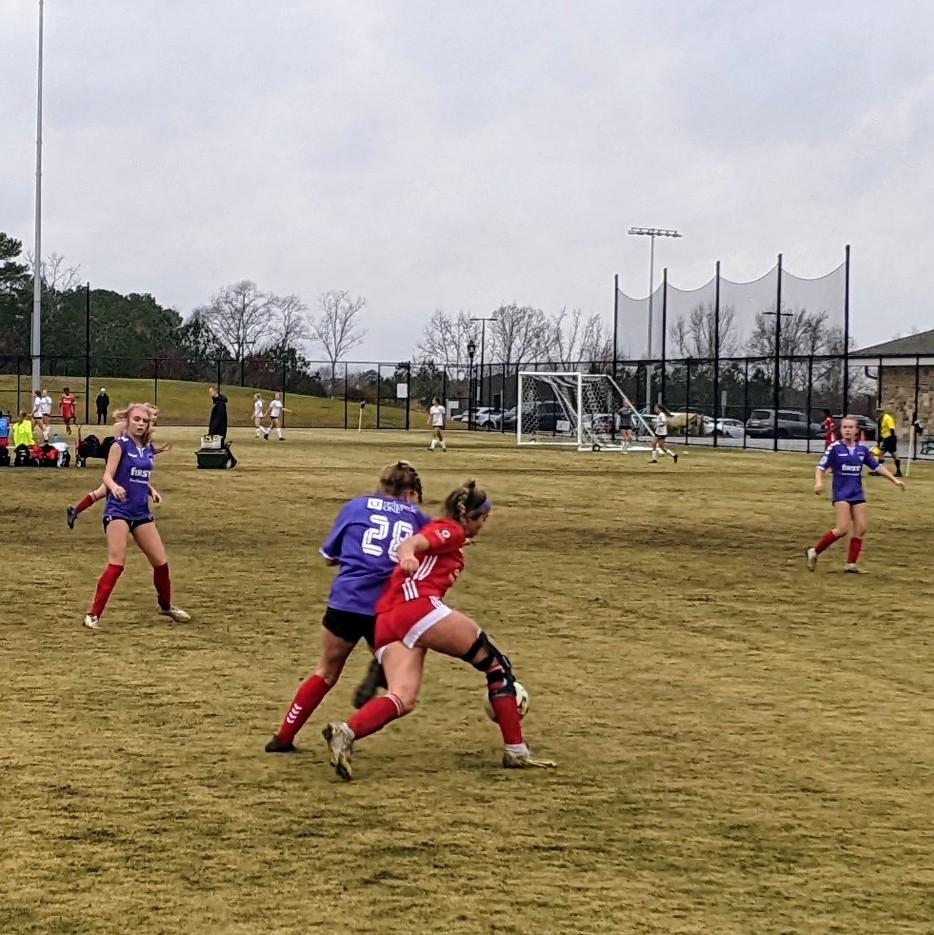 NCFC07EliteG's tweet photo. Abby puts us in front in the 51st minute, but we can't make it hold up. Finish on the wrong side of 2-1 vs. @Columbus_United. The new @dprplaymore Merrick Moore park hanging in there after all-day rain and play. #ShowcaseSeries @NCFC_Youth @NCFC_ECNLGirls https://t.co/EbXkiyKerC