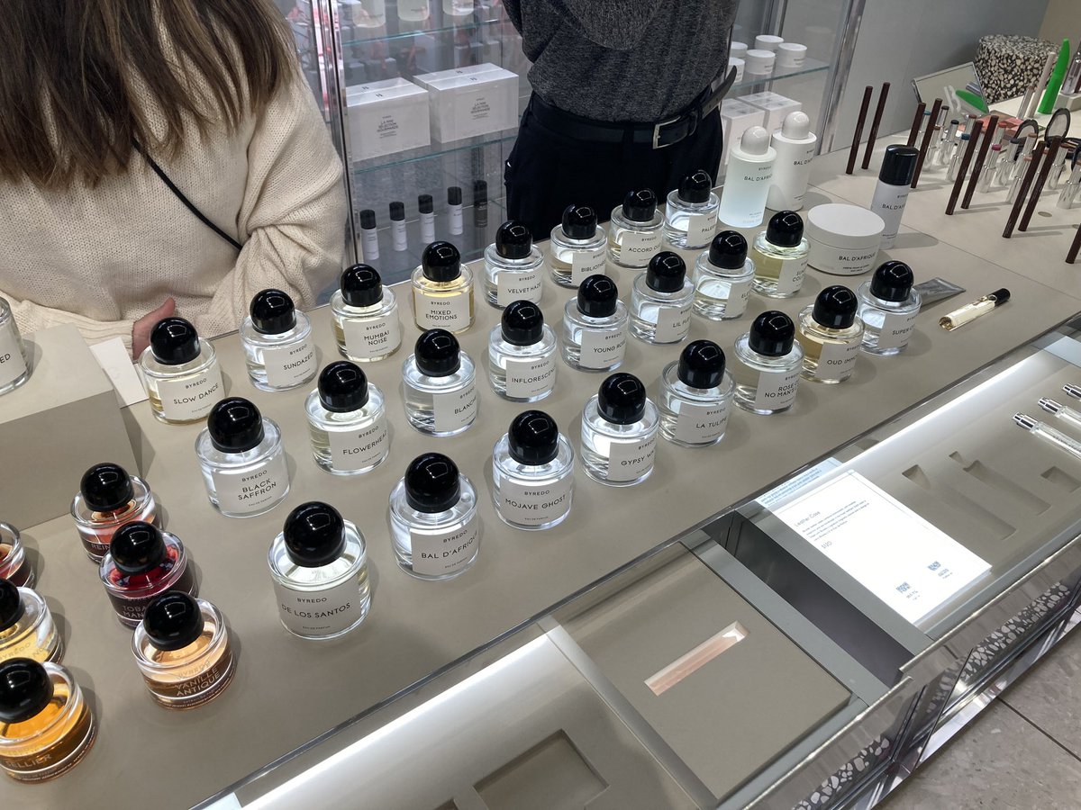 leopard_raymond's tweet photo. Went to @Byredo, you know, just to do some scouting. Long story short, I ended up spending almost 1E. It’s dangerously good @RTFKT fam. We’re in for a treat. https://t.co/10dg4cWDta