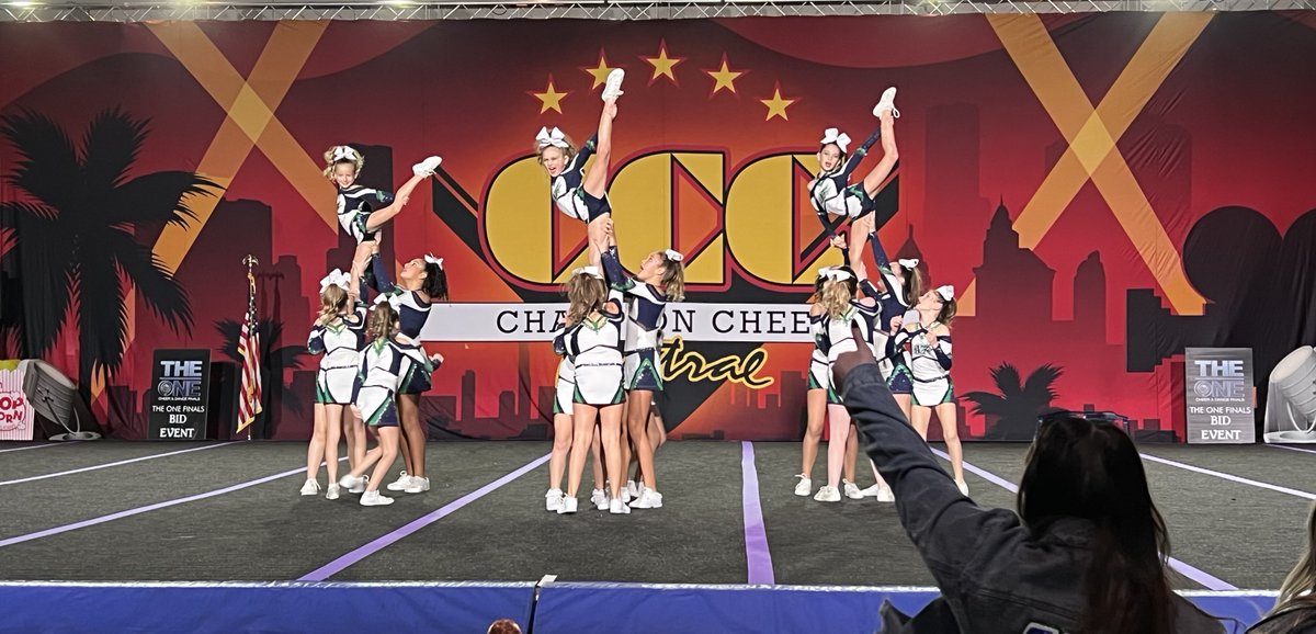 ChampionCheerCe's tweet photo. Buffalo Envy All Stars Evolution 💚✨ https://t.co/uCW0PXaxNk
