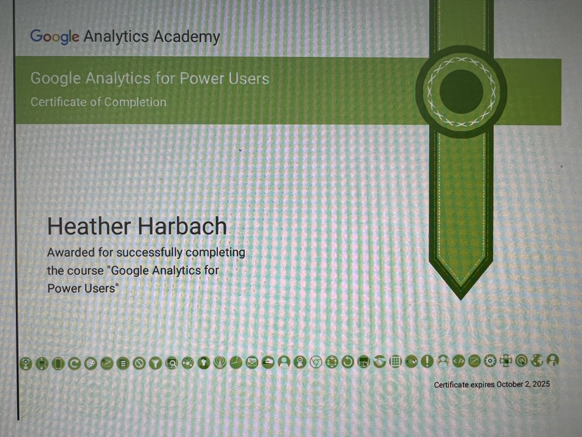 Harbachh's tweet photo. New Google Analytics needed for work!  
#hofstra #zarbmeansbusiness #hofstramarketing @HofstraU @ZarbSchool @DrLiHuang https://t.co/uvB91F1ZH7