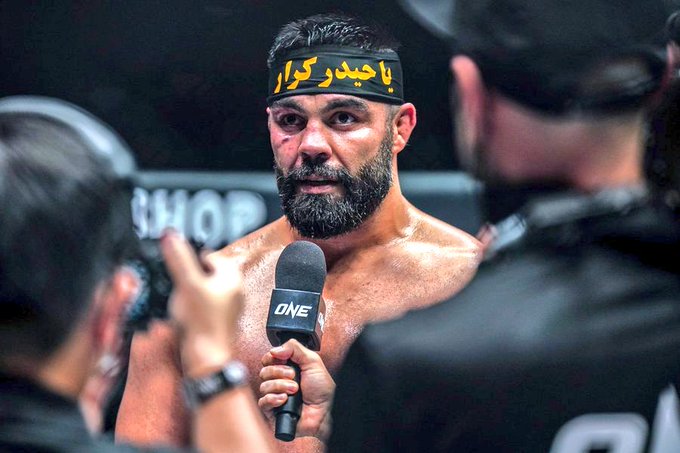 Iranian MMA Fighter Aamir Ali Akbari Champion Hero ❤️ Knocked Out American Fighter Brandon Vera....

#Iran🇮🇷 #ONEChampionship #AmirAliAkbari
