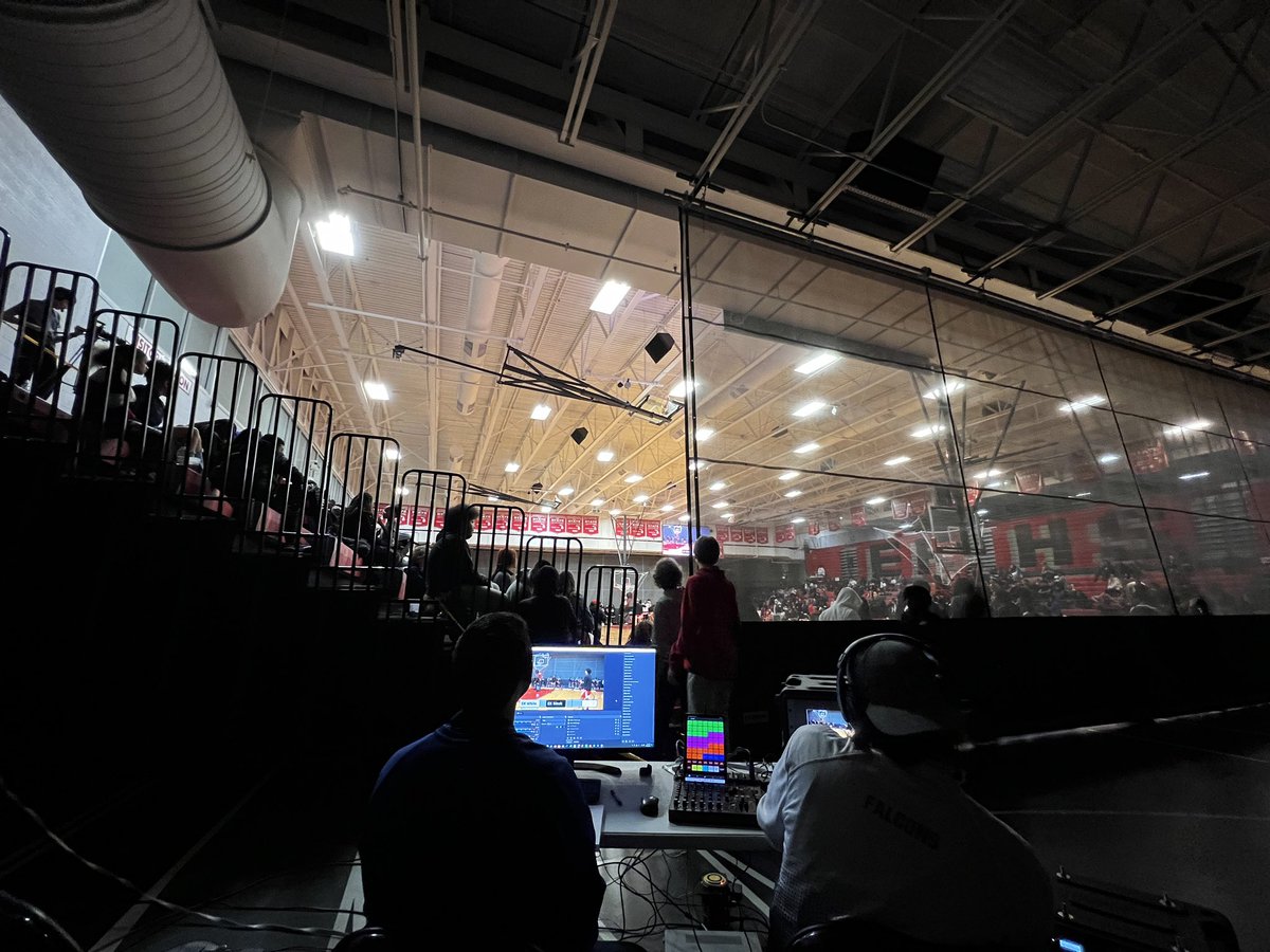 EKHSFNN's tweet photo. What an awesome event that was put on last night by @HoopsEk! Falcon Madness brought the entire community together for a great night of basketball and raising money for Toys for Tots!

EK Productions Club students created and operated everything seen on the Jumbotrons, too! https://t.co/thIgYVYmNV