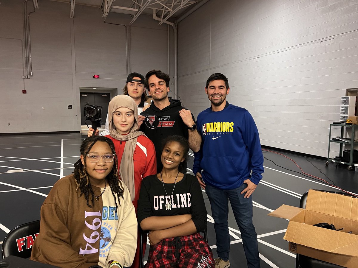 EKHSFNN's tweet photo. What an awesome event that was put on last night by @HoopsEk! Falcon Madness brought the entire community together for a great night of basketball and raising money for Toys for Tots!

EK Productions Club students created and operated everything seen on the Jumbotrons, too! https://t.co/thIgYVYmNV