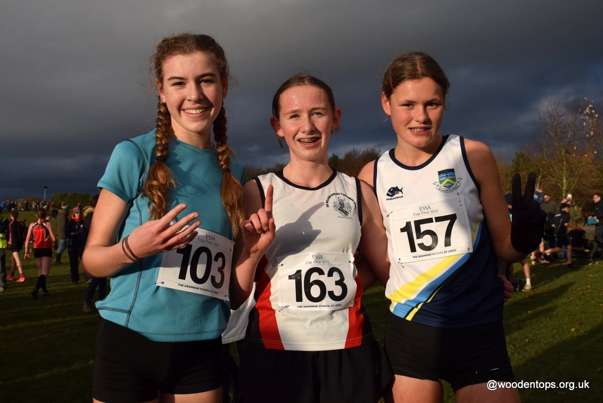 41st English Schools' AA XC Cup Final - Senior Girls, 4th Poppy Old of Newcastle High School for Girls, 1st Jemima Ridley of Sir William Borlase's Grammar School & 2nd Maddie Hughes of Dr Challoner's High School @ChallonersHigh @SchoolAthletics @AthleticsWeekly @GsalSport